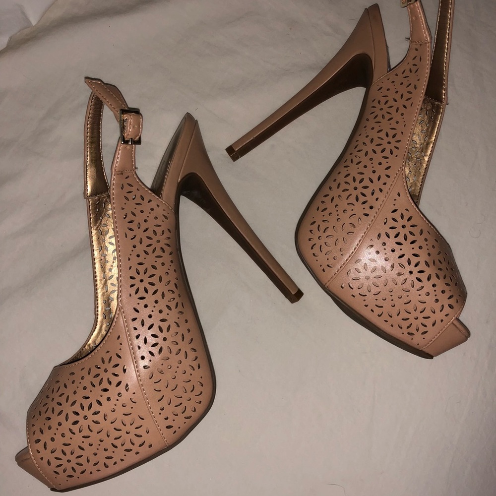 BCBG Platform Stilettos